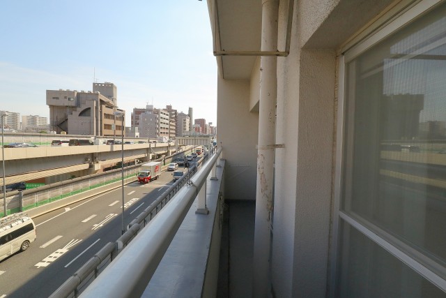 駒場ネオパレス バルコニー 駒場ネオパレス バルコニー