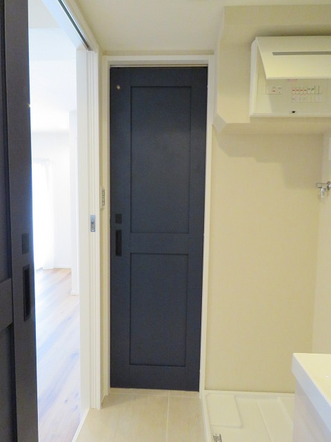 六本木ハイツ　トイレ扉