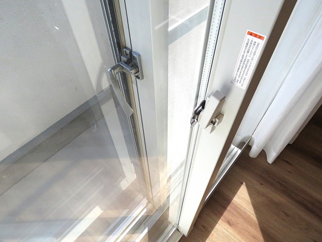 六本木ハイツ　二重サッシ