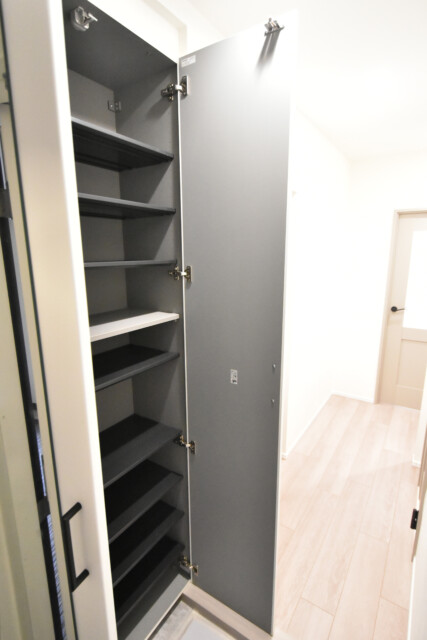 ライオンズマンション三軒茶屋 玄関