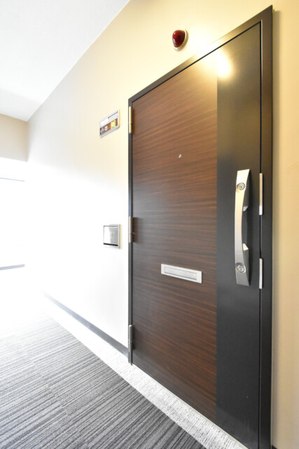 ライオンズマンション三軒茶屋 玄関