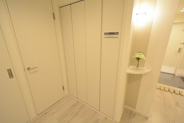 ツインシティ 廊下