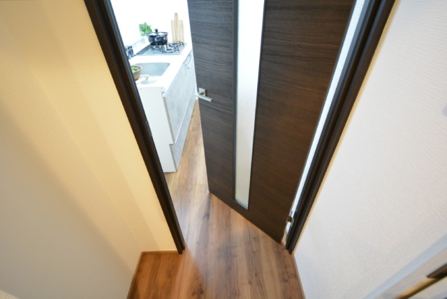 クレベール西新宿 LDK、洋室1、洋室2