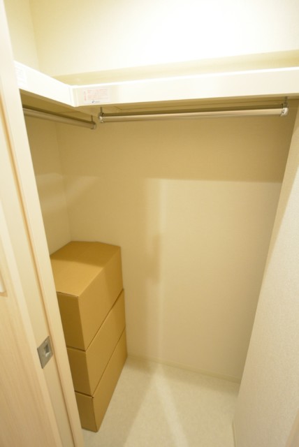 マンション第二明大前 廊下WiC