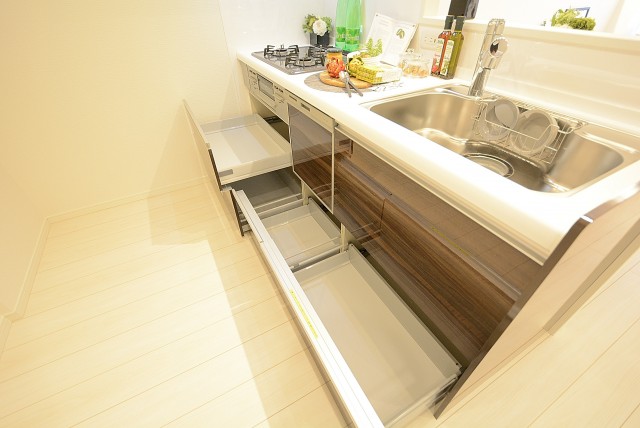 日商岩井亀戸マンション キッチン