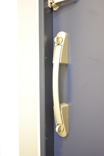 メガロン大森 玄関