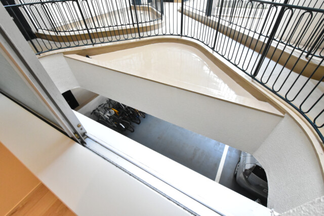 シャトー赤坂台 洋室約4,5帖