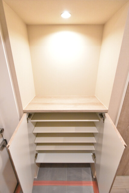 シャトー赤坂台 玄関・廊下