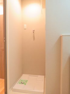 ビレヂ五反田　洗濯機置場