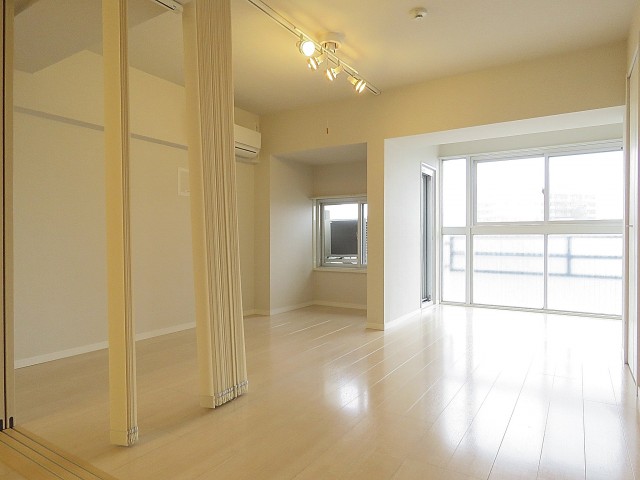 山王スカイマンション　洋室約11.6帖