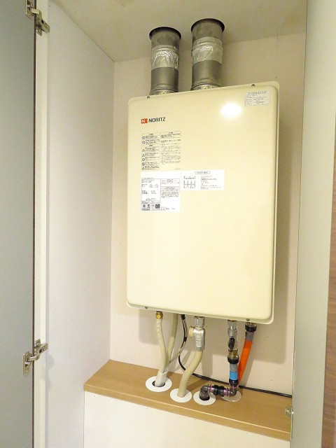 多摩川芙蓉ハイツ　給湯器