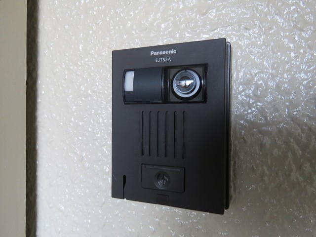 多摩川芙蓉ハイツ　TVモニター付きインターホン