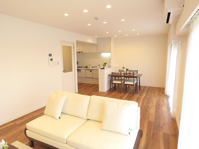 多摩川芙蓉ハイツ　LDK約19.7帖