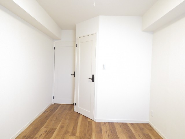 多摩川芙蓉ハイツ　洋室約6.2帖