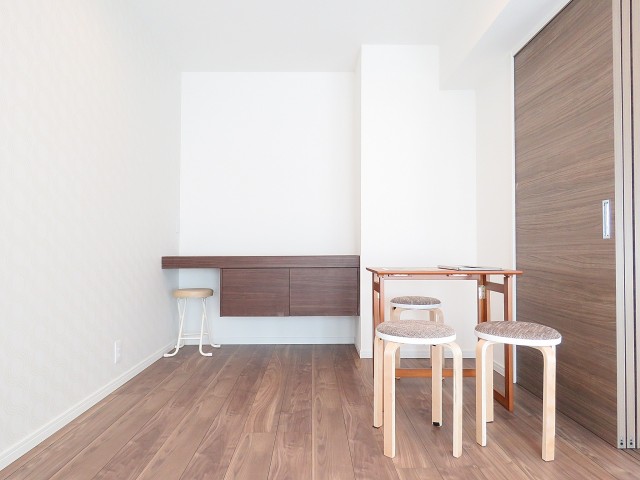 馬事公苑前ハイム　洋室約7.1帖