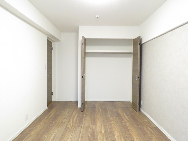 馬事公苑前ハイム　洋室約7.9帖