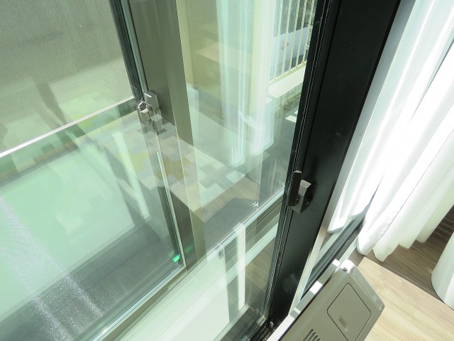 馬事公苑前ハイム　二重サッシ