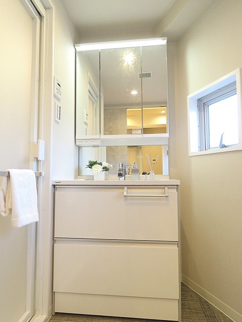 フラット田園調布　洗面化粧台