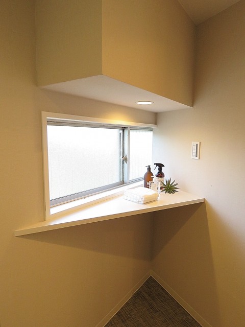 フラット田園調布　洗面室カウンター