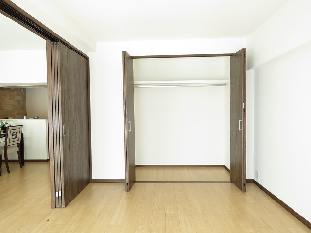 馬事公苑前ハイム　洋室約5.9帖