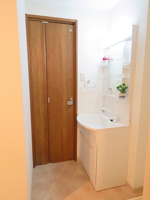 ライオンズマンション大森　トイレ扉