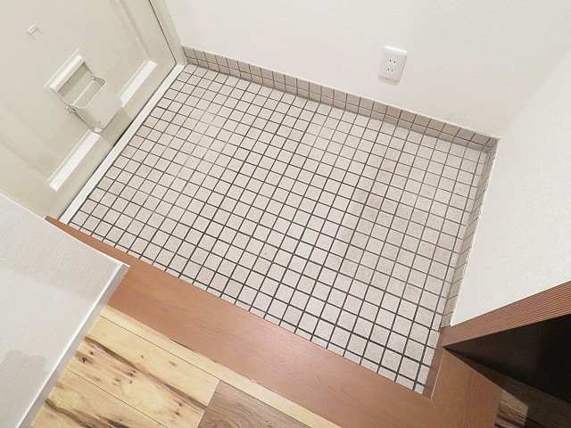 シャトレー五反田　玄関ホール