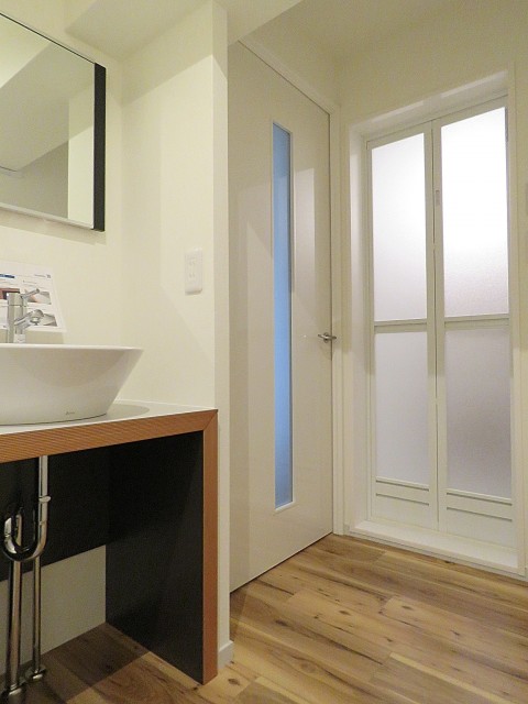 シャトレー五反田　LDK扉