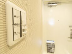 ファミリータウン東陽　人感センサー