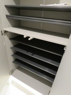 ファミリータウン東陽　シューズBOX