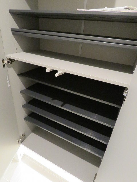 ファミリータウン東陽　シューズBOX