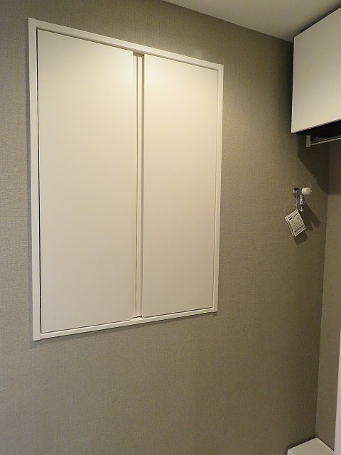 ファミリータウン東陽　洗面室収納