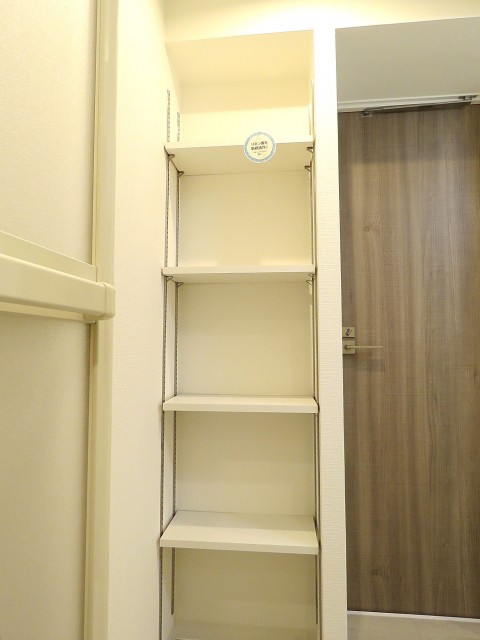 山王スカイマンション　リネン棚