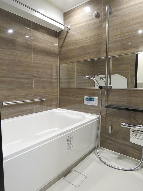 ファミリータウン東陽　バスルーム