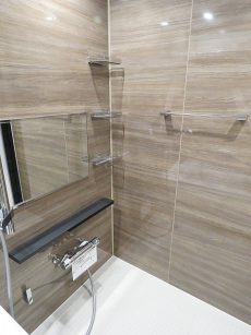 ファミリータウン東陽　バスルーム