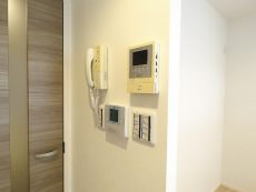 ファミリータウン東陽　TVモニター付きインターホン