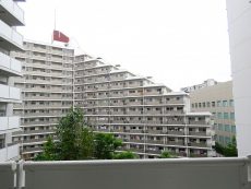 ファミリータウン東陽　玄関前眺望