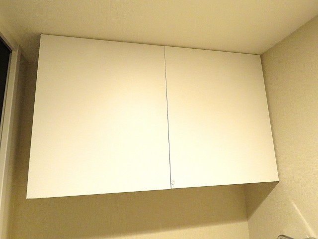祐天寺第2コーポラス　トイレ吊戸棚