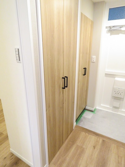 祐天寺第2コーポラス　廊下収納