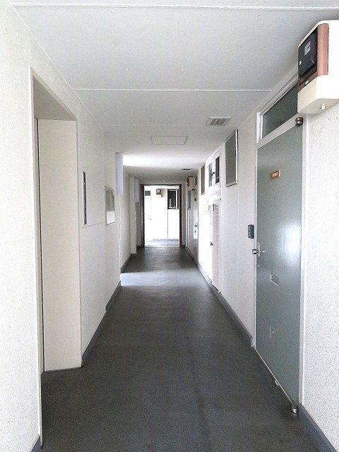 祐天寺第2コーポラス　共用廊下