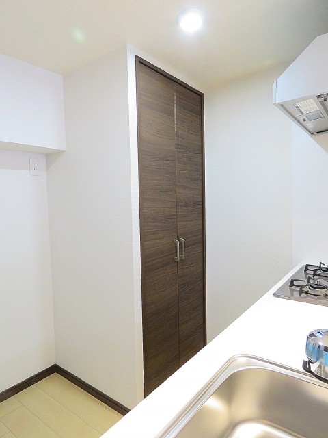 烏山南住宅　洗濯機置場