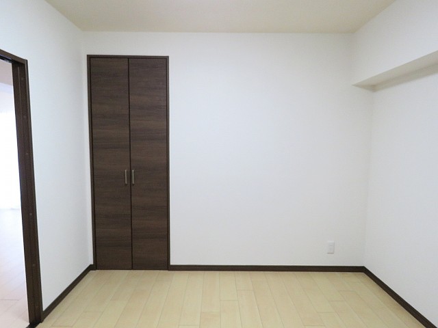 烏山南住宅　サービスルーム約5.2帖