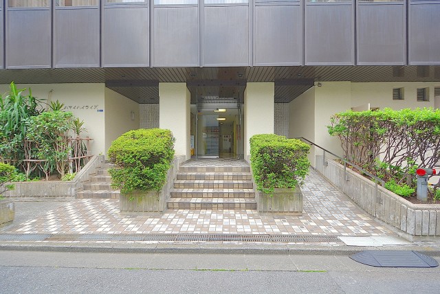 ハマイハイライズ エントランス