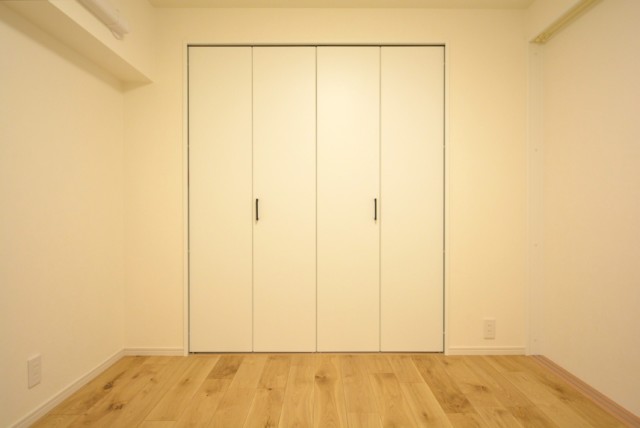 メガロン大森 洋室1