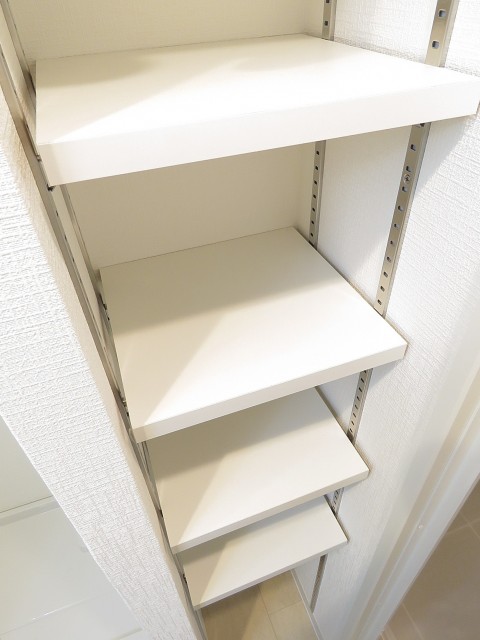 瀬田サンケイハウス　リネン棚