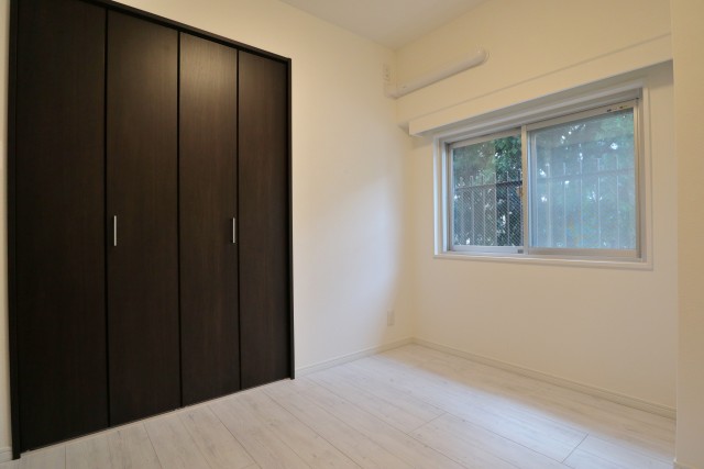 飯田橋第一パークファミリア 洋室2