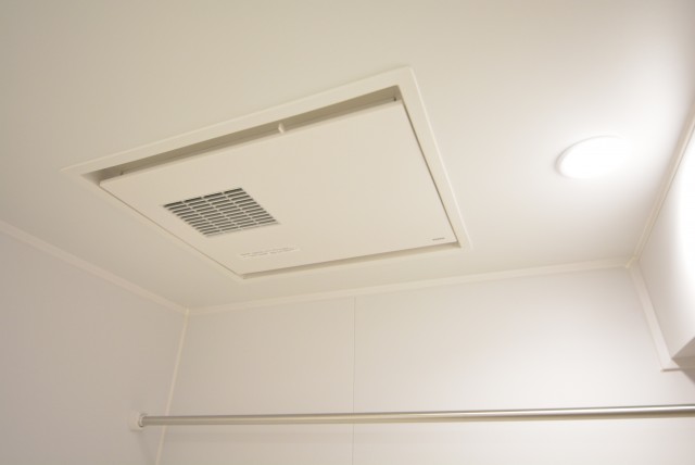 ファミール浜園 浴室