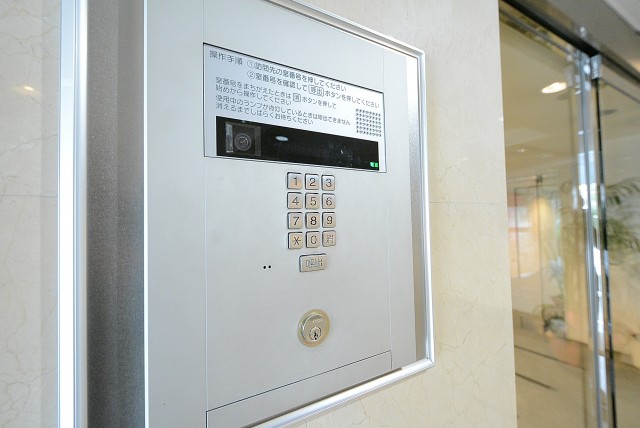 藤和目黒ホームズ エントランス