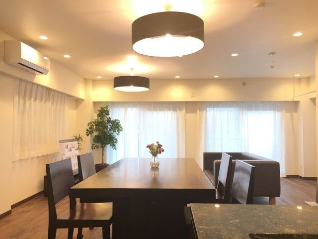 南青山リハイム リビング