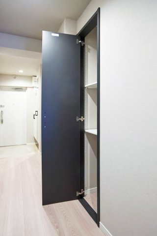 シャンボール柿の木坂 玄関廊下