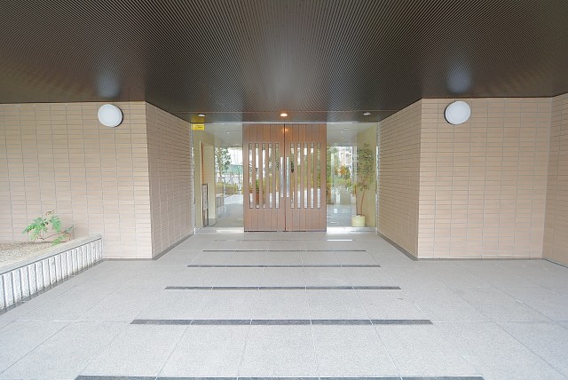 藤和目黒ホームズ エントランス